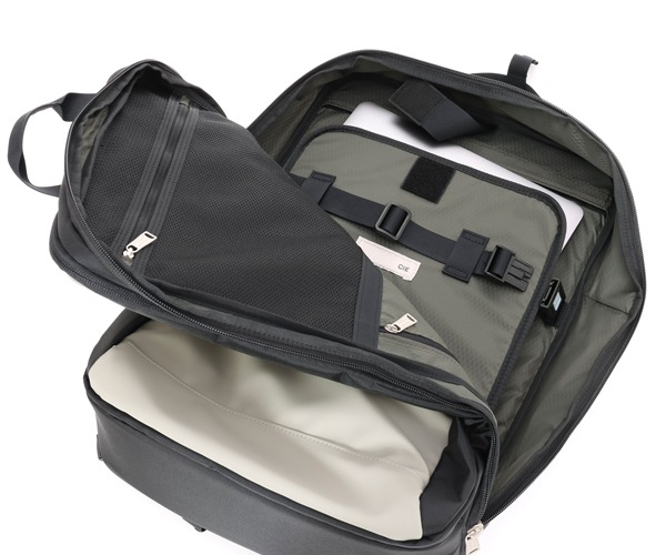 ٤Υ٥ƥա CIE  ꥢ 2WAYХåѥå L ʥ顼졼 021808