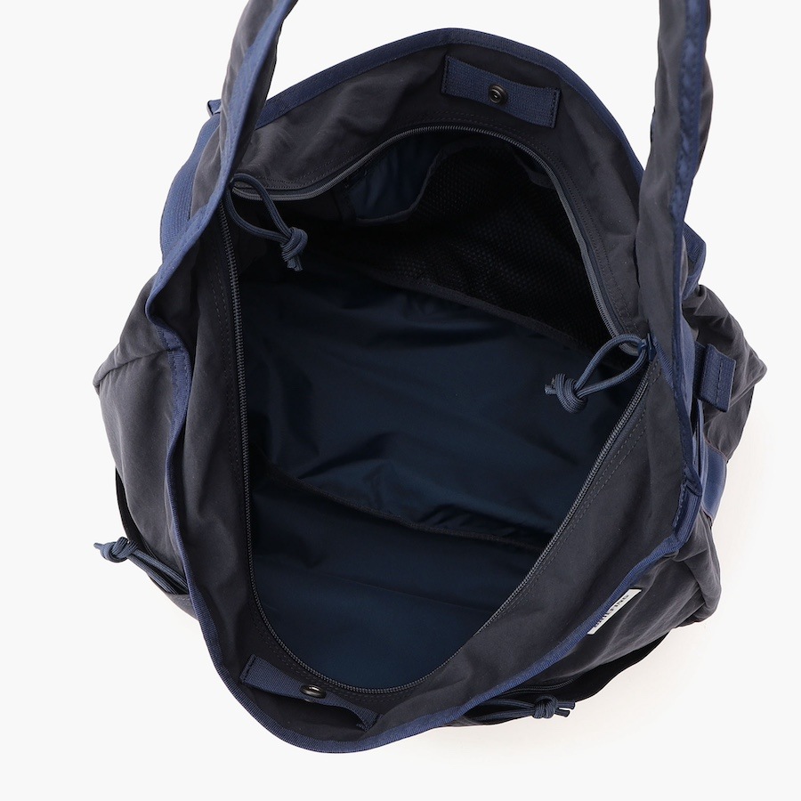 �����٤�Υ٥�ƥ��ա� �֥꡼�ե��� BRIEFING ���������Хå� HOBO BAG WIDE �ʥ��顼���ͥ��ӡ��� BRA251L12