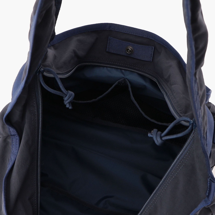�����٤�Υ٥�ƥ��ա� �֥꡼�ե��� BRIEFING ���������Хå� HOBO BAG WIDE �ʥ��顼���ͥ��ӡ��� BRA251L12