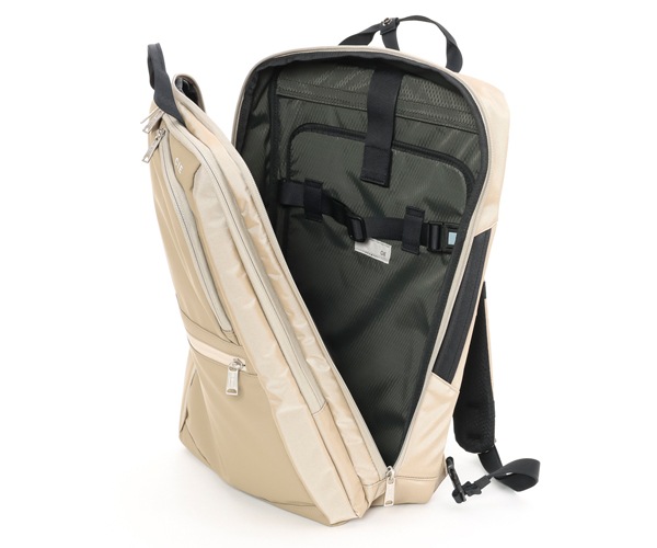 �����٤�Υ٥�ƥ��ա� CIE ���� �����ꥢ�� 2WAY�Хå��ѥå� L �ʥ��顼������ɡ� 021808