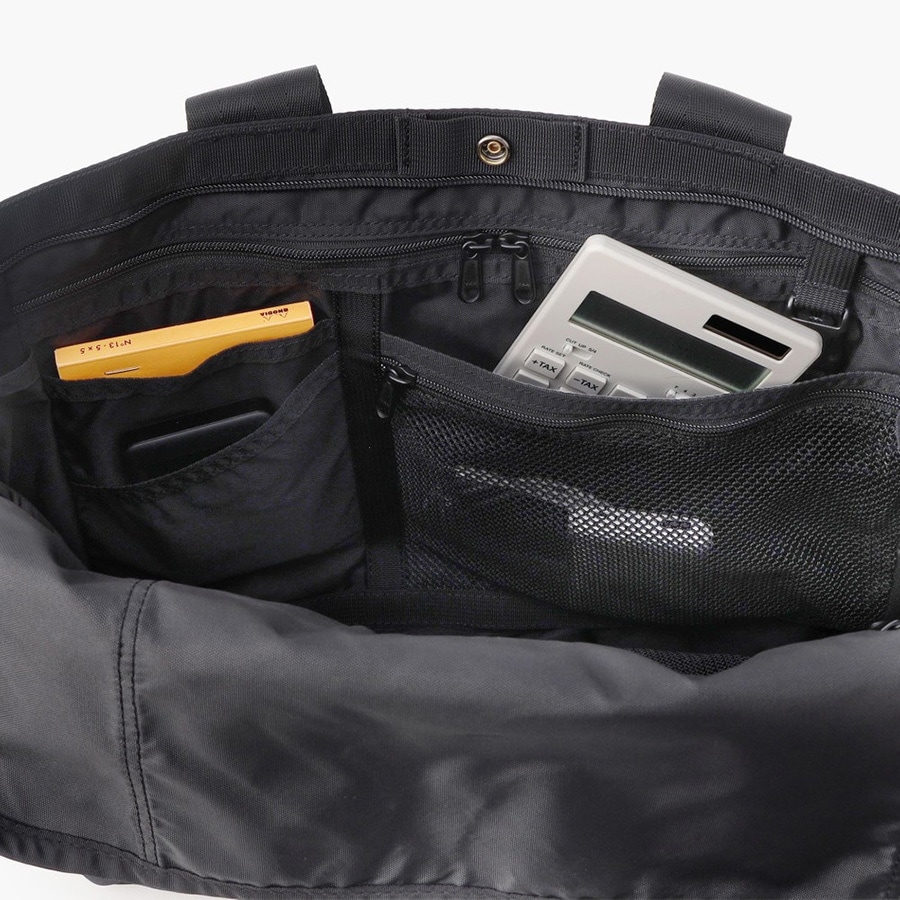 �����٤�Υ٥�ƥ��ա� �֥꡼�ե��� BRIEFING �ȡ��ȥХå� DISCRETE TOTE M MW GENII �ʥ��顼���ͥ��ӡ��� BRA233T24