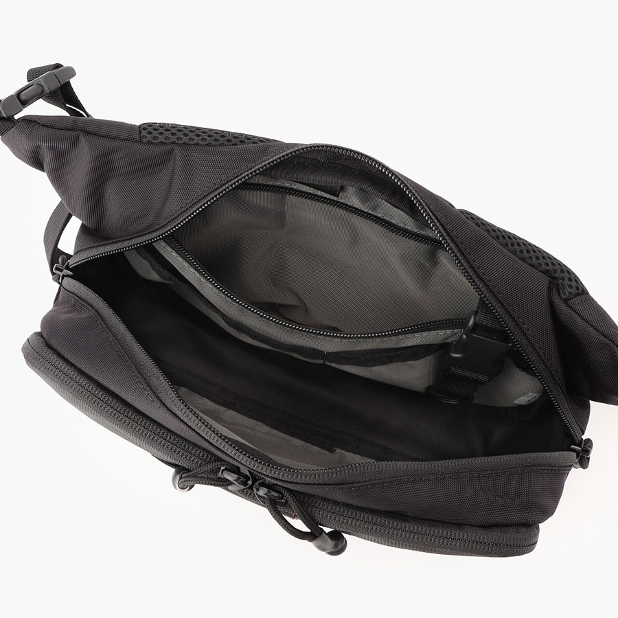 �����٤�Υ٥�ƥ��ա� �֥꡼�ե��� BRIEFING ����󥰥Хå� DT SLING �ʥ��顼���֥�å��� BRA251L55