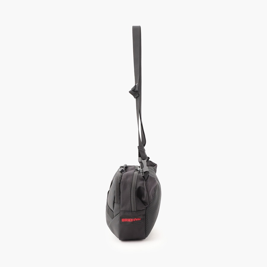 �����٤�Υ٥�ƥ��ա� �֥꡼�ե��� BRIEFING ����󥰥Хå� DT SLING �ʥ��顼���֥�å��� BRA251L55