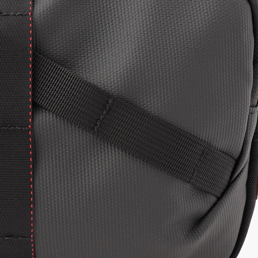 �����٤�Υ٥�ƥ��ա� �֥꡼�ե��� BRIEFING ����󥰥Хå� DT SLING �ʥ��顼���֥�å��� BRA251L55