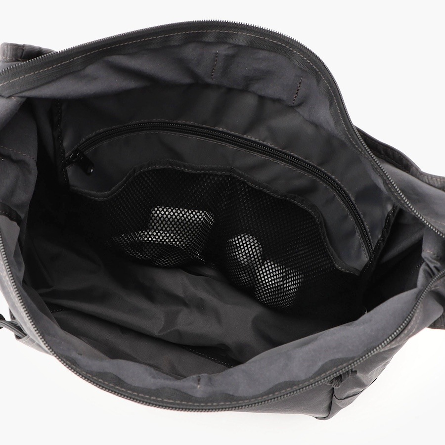 �����٤�Υ٥�ƥ��ա� �֥꡼�ե��� BRIEFING ���������Хå� HOBO BAG TALL �ʥ��顼�����㥳����� BRA251L13