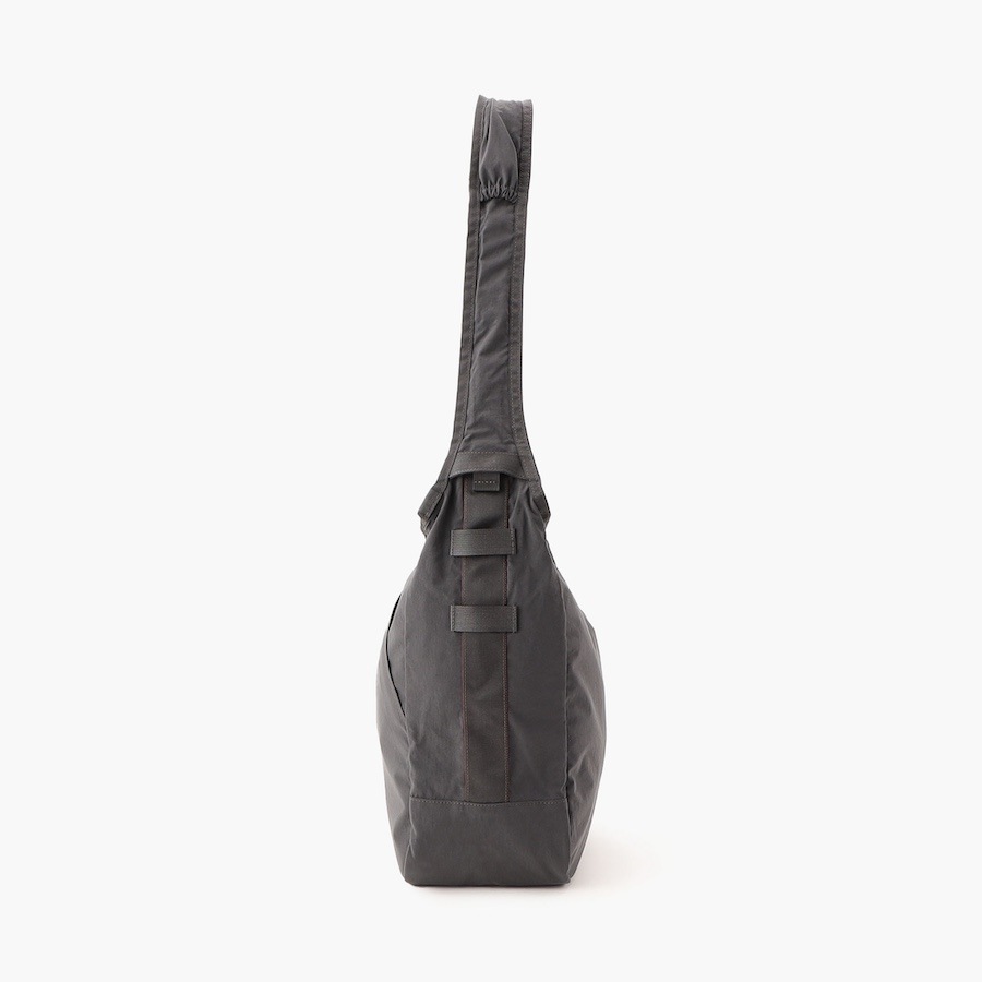 �����٤�Υ٥�ƥ��ա� �֥꡼�ե��� BRIEFING ���������Хå� HOBO BAG TALL �ʥ��顼�����㥳����� BRA251L13