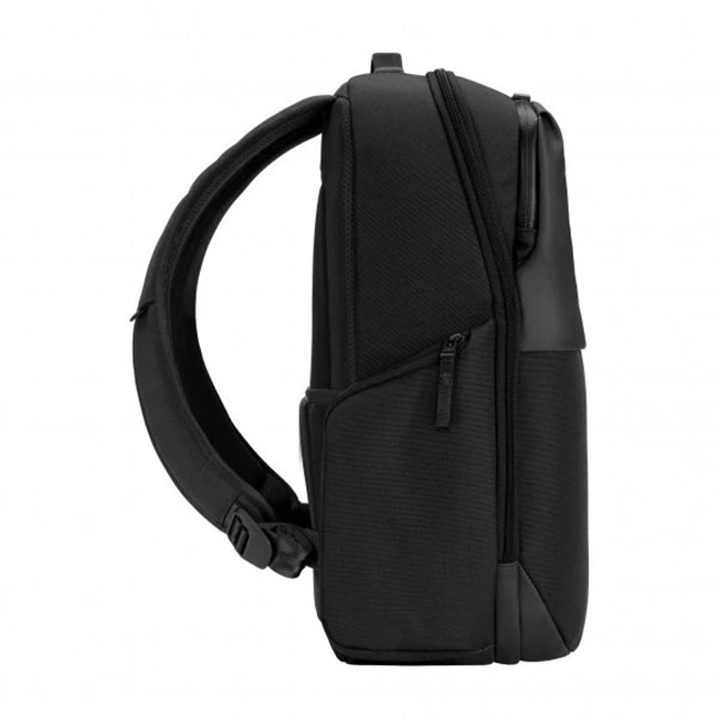 �����٤�Υ٥�ƥ��ա�Incase ���󥱡��� A.R.C. Daypack 20L �ǥ��ѥå� �ʥ��顼���֥�å��� 137213053005