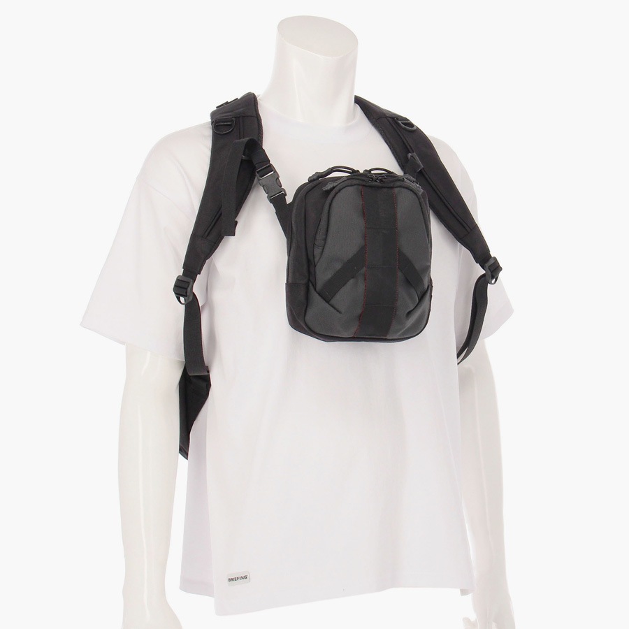 �����٤�Υ٥�ƥ��ա� �֥꡼�ե��� BRIEFING ���������Хå� SQ SHOULDER LE �ʥ��顼���֥�å��� BRA251L62