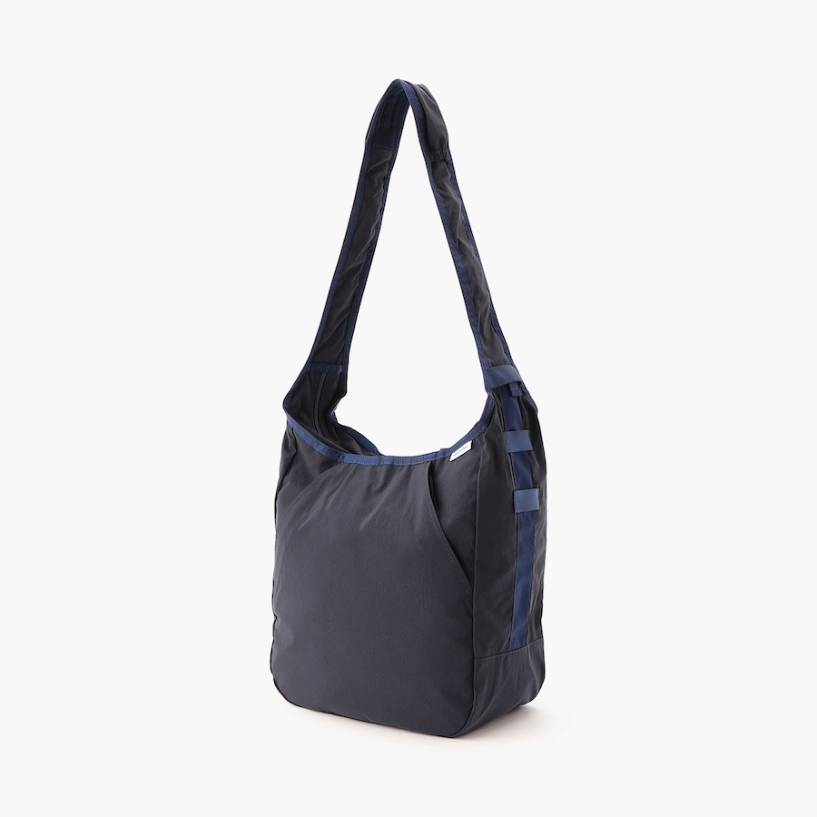�����٤�Υ٥�ƥ��ա� �֥꡼�ե��� BRIEFING ���������Хå� HOBO BAG TALL �ʥ��顼���ͥ��ӡ��� BRA251L13