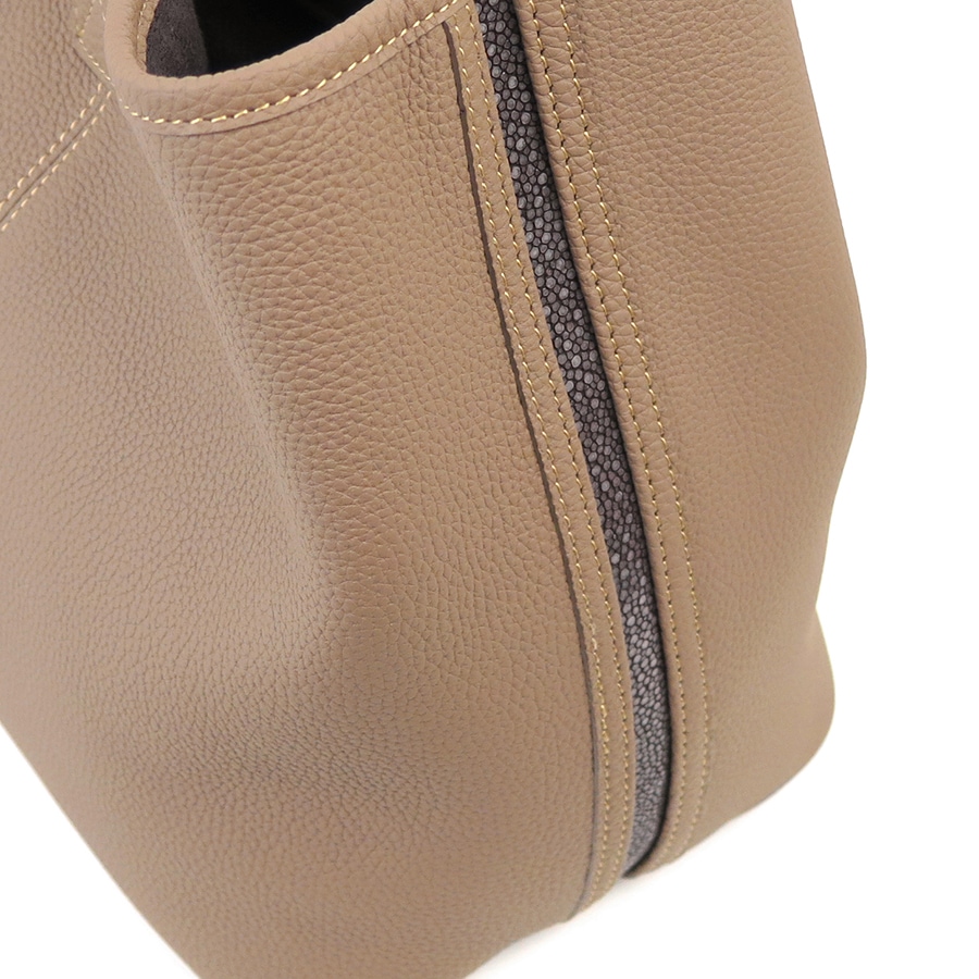 �����٤�Υ٥�ƥ��աۥ磻��ɥ���� �٥륨���� �ȡ��ȥХå� �ʥ��顼���ȡ��ס� SHRUNKEN CALF BELAIR WILD SWANS