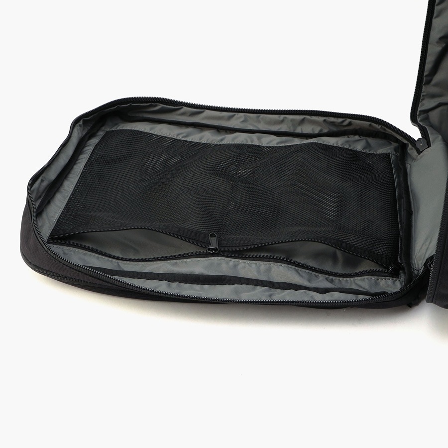 �����٤�Υ٥�ƥ��ա� �֥꡼�ե��� BRIEFING �Хå��ѥå� EXCURSION PACK �ʥ��顼���֥�å��� BRA251P52