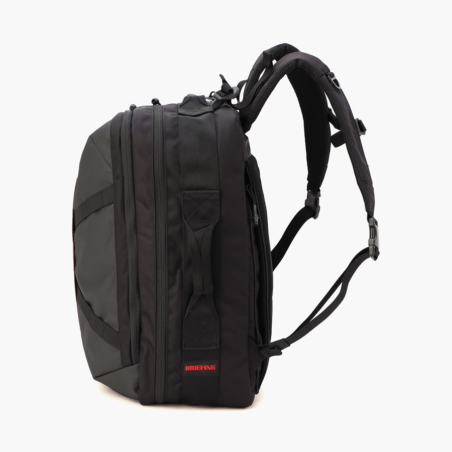 �����٤�Υ٥�ƥ��ա� �֥꡼�ե��� BRIEFING �Хå��ѥå� EXCURSION PACK �ʥ��顼���֥�å��� BRA251P52