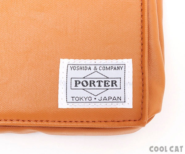 CHARLES & KEITH ロックモチーフ ジオメトリッククロスボディ