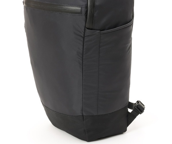 �����٤�Υ٥�ƥ��աۥ磻��ɥ���� ��ݡ��� ��󥷥������Хå� �ʥ��顼���֥�å��� WILD SWANS