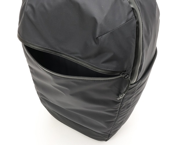 �����٤�Υ٥�ƥ��աۥ磻��ɥ���� ��ݡ��� ��󥷥������Хå� �ʥ��顼���֥�å��� WILD SWANS