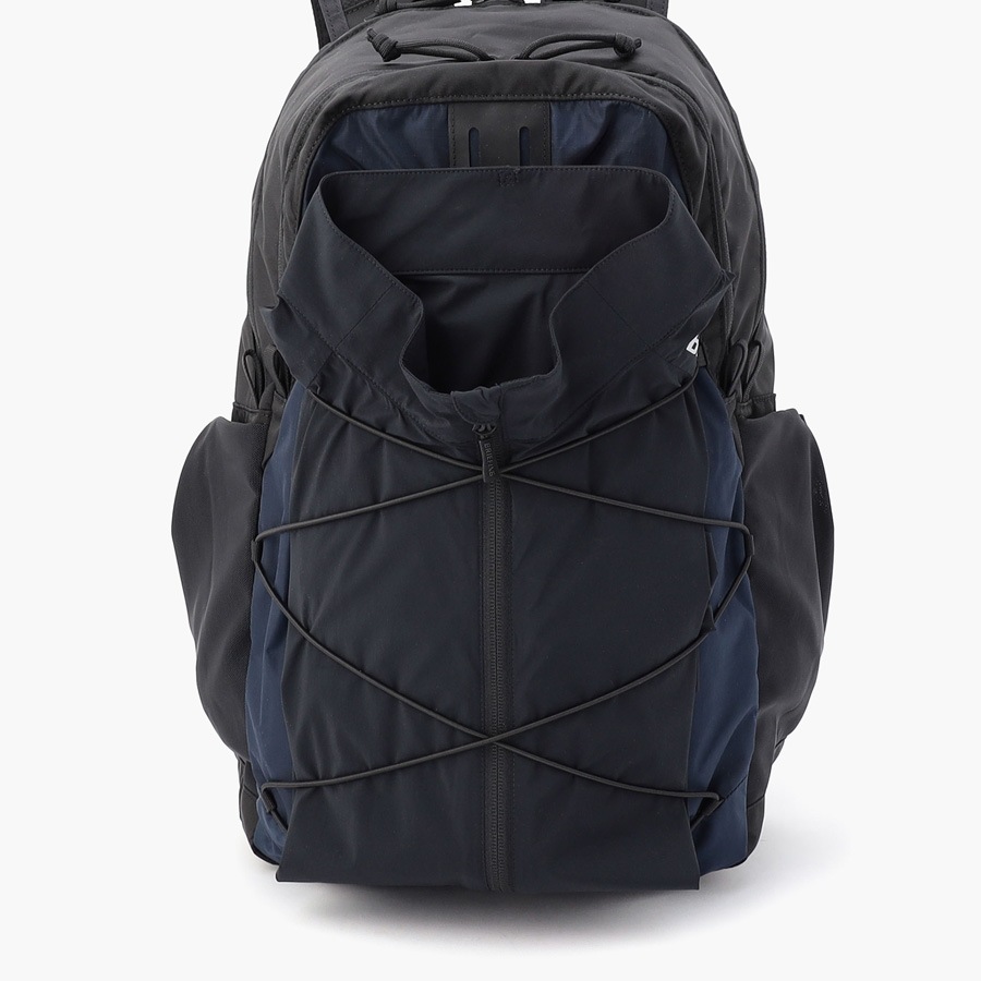 �����٤�Υ٥�ƥ��ա� �֥꡼�ե��� BRIEFING �Хå��ѥå� DT PACK �ʥ��顼���֥�å��ߥͥ��ӡ��� BRA251P33