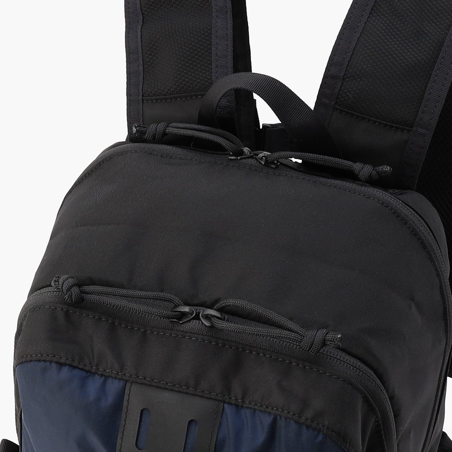 �����٤�Υ٥�ƥ��ա� �֥꡼�ե��� BRIEFING �Хå��ѥå� DT PACK �ʥ��顼���֥�å��ߥͥ��ӡ��� BRA251P33