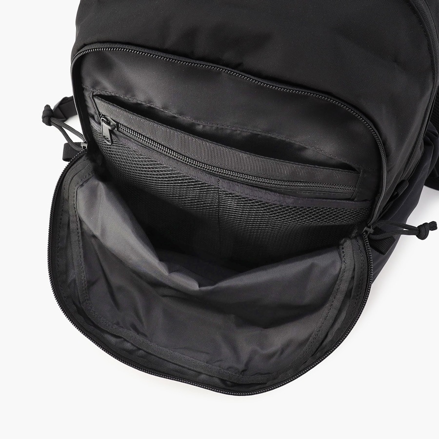 �����٤�Υ٥�ƥ��ա� �֥꡼�ե��� BRIEFING �Хå��ѥå� DT PACK �ʥ��顼���֥�å��ߥͥ��ӡ��� BRA251P33