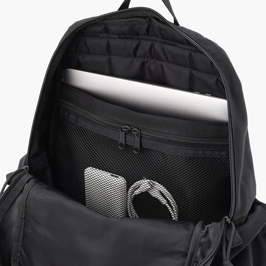 �����٤�Υ٥�ƥ��ա� �֥꡼�ե��� BRIEFING �Хå��ѥå� DT PACK �ʥ��顼���֥�å��ߥͥ��ӡ��� BRA251P33