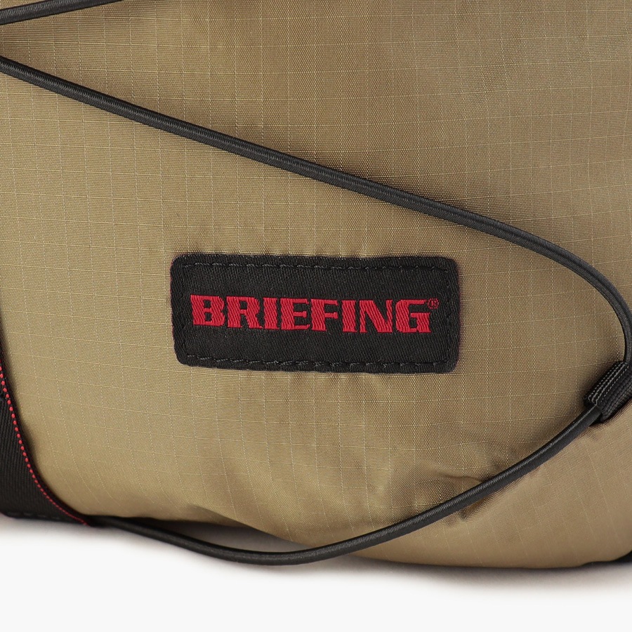 �����٤�Υ٥�ƥ��ա� �֥꡼�ե��� BRIEFING �Хå��ѥå� DT PACK �ʥ��顼���֥�å��ߥ١������ BRA251P33