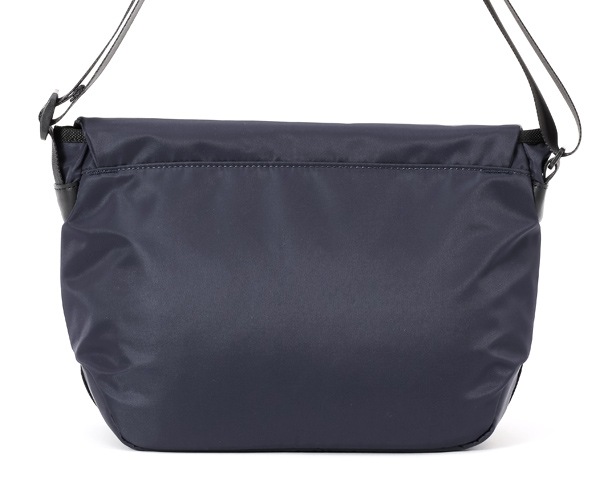 �����٤�Υ٥�ƥ��ա� Manhattan Portage BLACK LABEL �ޥ�ϥå���ݡ��ơ��� �֥�å��졼�٥� ��å��󥸥㡼�Хå� �ʥ��顼���������ͥ��ӡ��� MP1616TWLBL