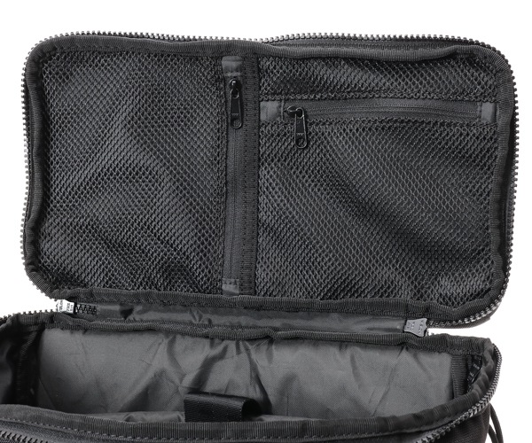 �����٤�Υ٥�ƥ��ա� NEW ERA �˥塼���� �ܥå����ѥå� �ߥǥ����� 25L �ʥ��顼���֥�å��� 14521365