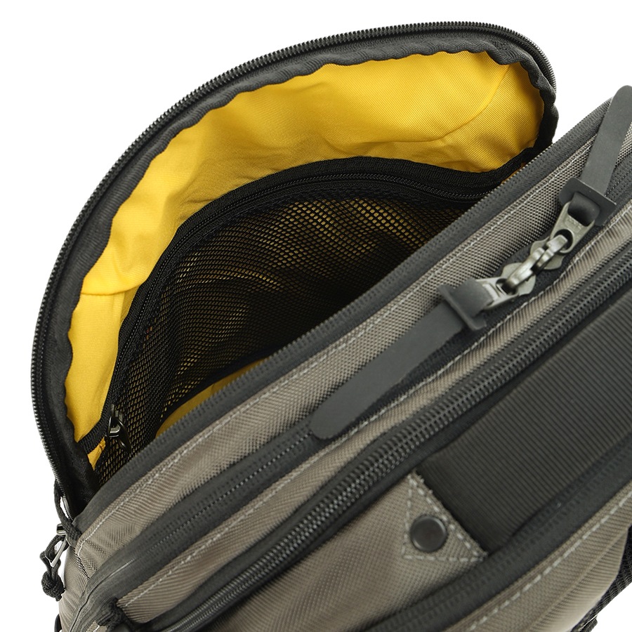 �����٤�Υ٥�ƥ��ա� Columbia ������ӥ� Tyger Brook ���������֥�å� 20L+ �Хå��ѥå� �ʥ��顼���֥�å��� PU8722