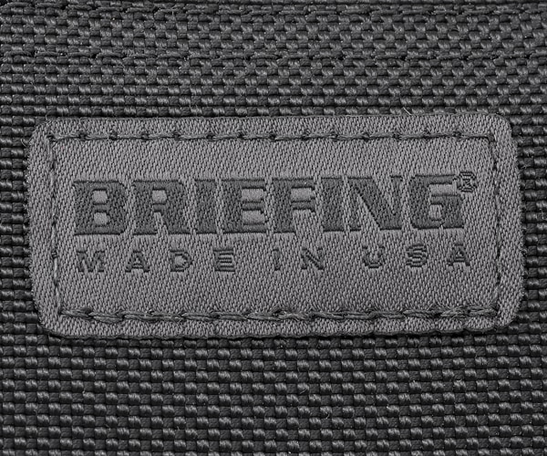 �����٤�Υ٥�ƥ��ա� �֥꡼�ե��� BRIEFING �ݡ��� DELTA POUCH�ʥ��顼���֥�å���BRA221A29