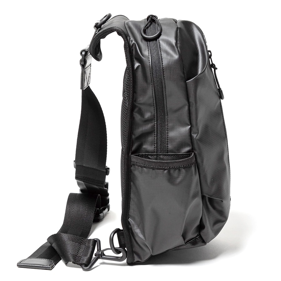 �����٤�Υ٥�ƥ��ա� MAKAVELIC �ޥ���٥�å� COCOON BODY BAG Ripstop Mix �ܥǥ��Хå� �ʥ��顼���֥�å��� 3125-10301