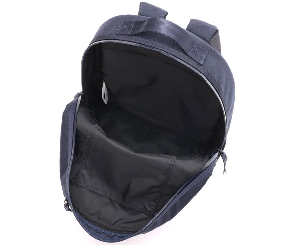 �����٤�Υ٥�ƥ��աۥݡ��������饷�å� �����ǥ��ʥ����� �˥塼�ȥ� ���ƥ����å����å� �ʥ��顼���ͥ��ӡ��� PORTER CLASSIC 050-3433