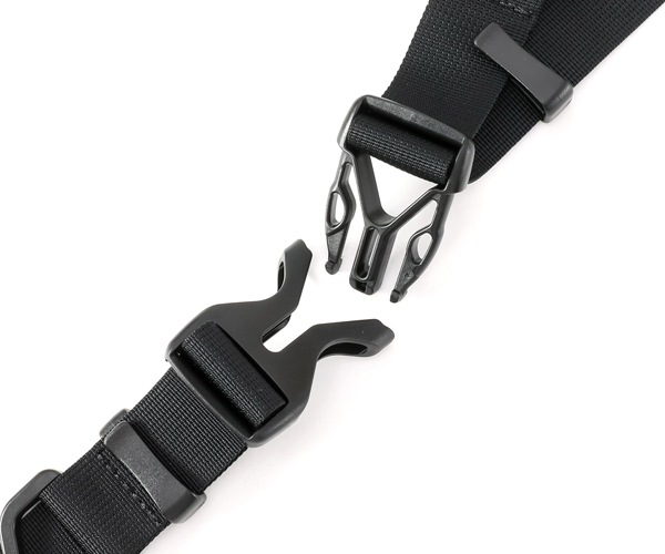 ٤Υ٥ƥա CIE  ޥ͡Хå-03 ʥ顼衼ơ032002