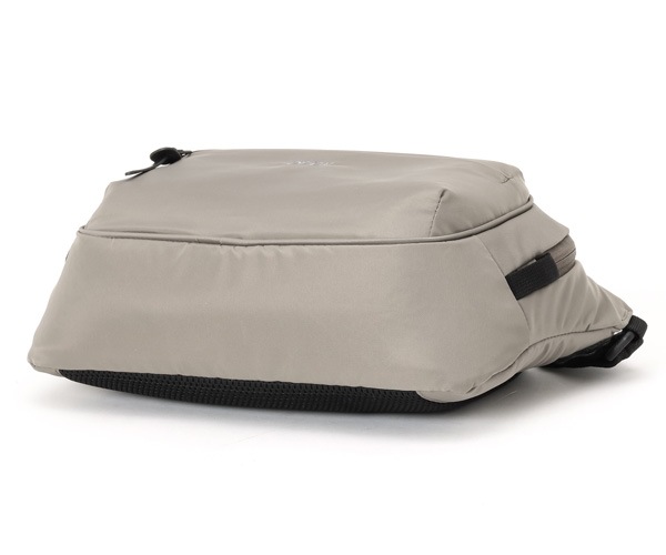 �����٤�Υ٥�ƥ��ա� DSBK �ǥ��������ӡ����� DANTOTSU Rectangle-Sling ����󥰥Хå� �ʥ��顼�����졼�� JXF-3436