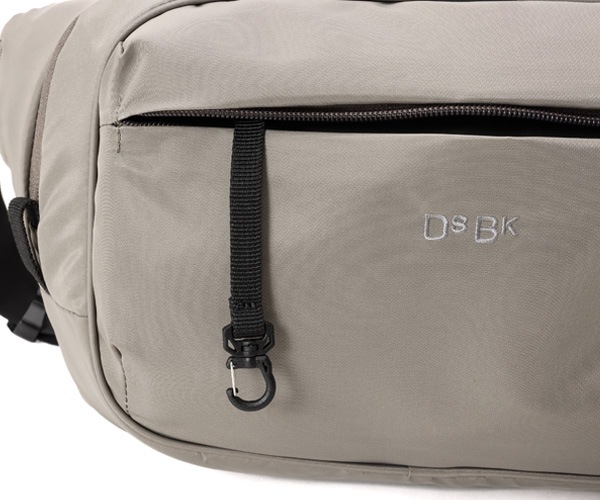 �����٤�Υ٥�ƥ��ա� DSBK �ǥ��������ӡ����� DANTOTSU Rectangle-Sling ����󥰥Хå� �ʥ��顼�����졼�� JXF-3436