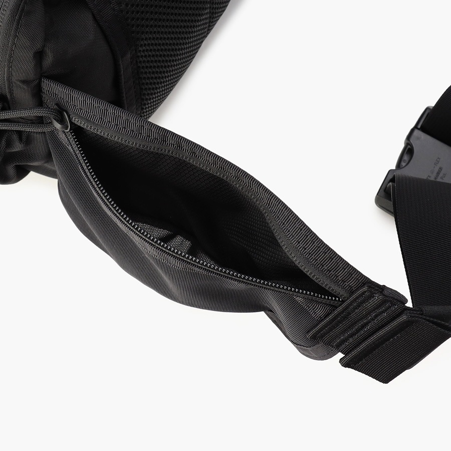 �����٤�Υ٥�ƥ��ա� �֥꡼�ե��� BRIEFING 2WAY�ҥåץѥå� 2WAY HIP PACK �ʥ��顼���֥�å��ߥͥ��ӡ��� BRA251L35