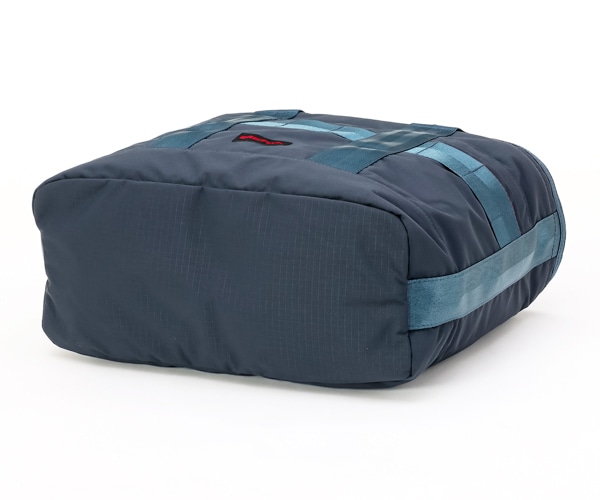 �����٤�Υ٥�ƥ��աۥ֥꡼�ե��� BRIEFING �ȡ��ȥХå� DISCRETE TOTE M MW�ʥ��顼���ͥ��ӡ���BRA211T17