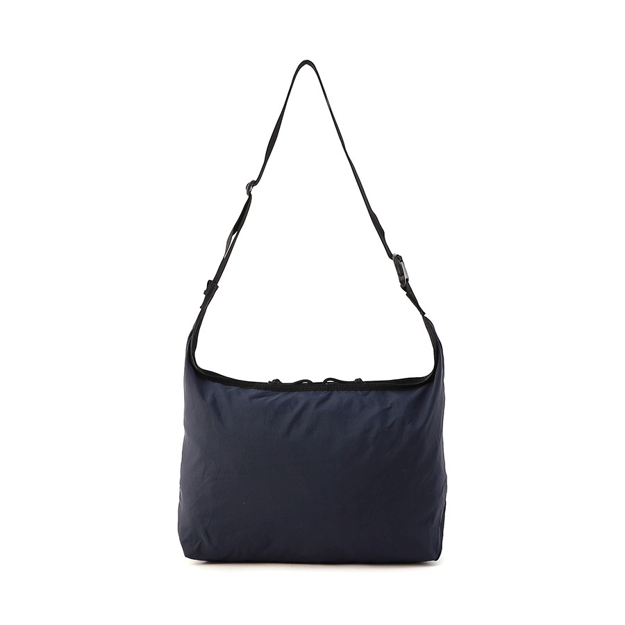 �����٤�Υ٥�ƥ��աۥ֥꡼�ե��� BRIEFING �ѥå��֥륷������ SOLID LIGHT PACKABLE SHOULDER �ʥ��顼���ͥ��ӡ��� BRA251L09