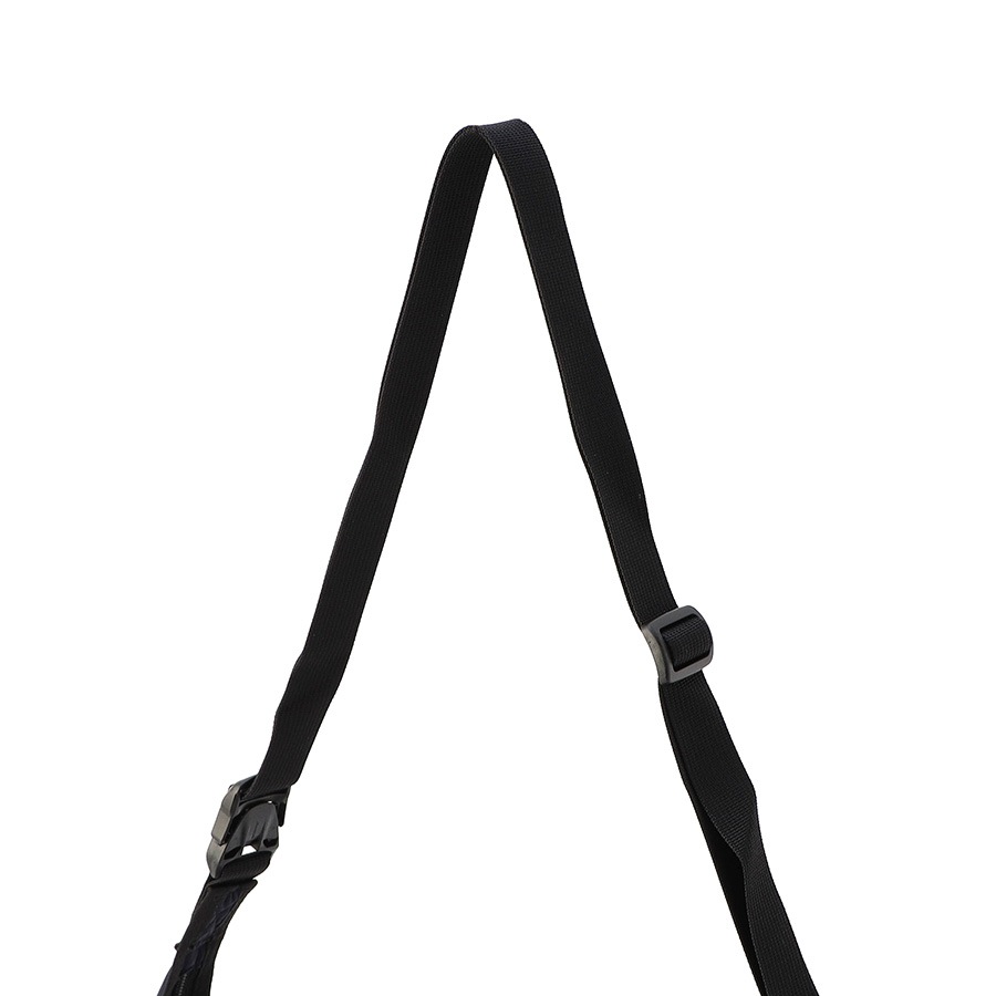 �����٤�Υ٥�ƥ��աۥ֥꡼�ե��� BRIEFING �ѥå��֥륷������ SOLID LIGHT PACKABLE SHOULDER �ʥ��顼���ͥ��ӡ��� BRA251L09