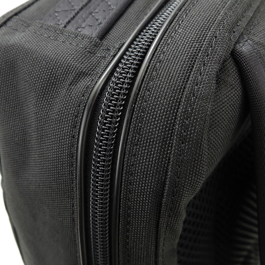 【人気】PORTER ポーター ハイブリッド デイパック 737-17933 黒 楽天市場】ポーター ハイブリッド デイパック 737-17933 10