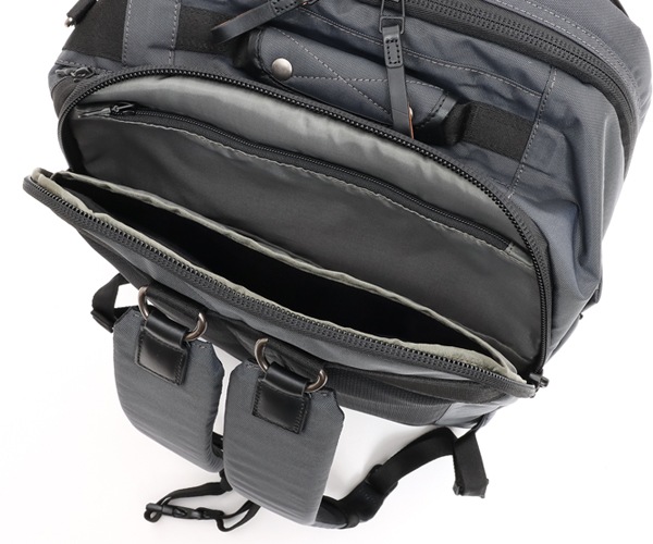 �����٤�Υ٥�ƥ��ա� DSBK �ǥ��������ӡ����� Travel UsabilityPack 3WAY�Хå��ѥå� �ʥ��顼���ͥ��ӡ��� KOH-3380