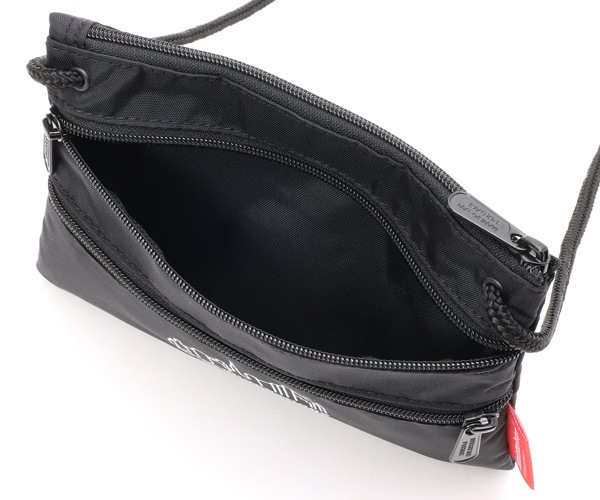 Manhattan Portage �ޥ�ϥå���ݡ��ơ��� �����å��� �ʥ��顼�� �֥�å��� TRIPLEZIPPOUCH