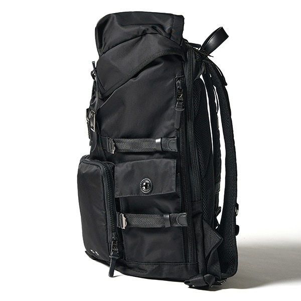 �����٤�Υ٥�ƥ��ա� MAKAVELIC �ޥ���٥�å� SIERRA DOUBLE BOTTLES BACKPACK �Хå��ѥå� �ʥ��顼���֥�å��� 3109-10116