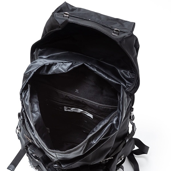 �����٤�Υ٥�ƥ��ա� MAKAVELIC �ޥ���٥�å� SIERRA DOUBLE BOTTLES BACKPACK �Хå��ѥå� �ʥ��顼���֥�å��� 3109-10116