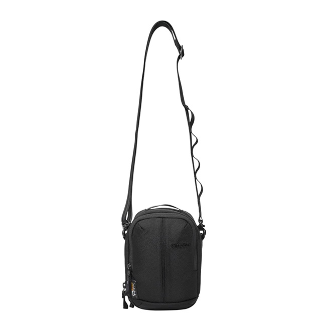 �����٤�Υ٥�ƥ��ա�Incase ���󥱡��� Tracks Small Shoulder Pouch 2L ���⡼�륷�������ݡ��� �ʥ��顼���֥�å��� 137253053001