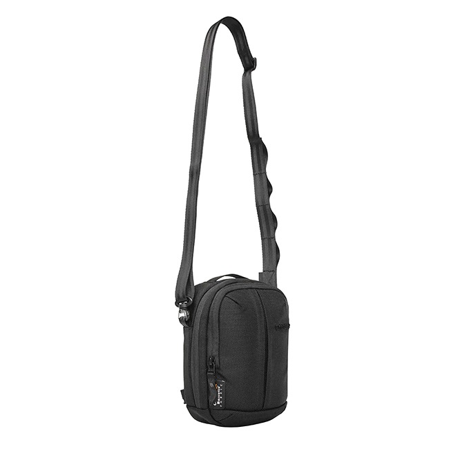 �����٤�Υ٥�ƥ��ա�Incase ���󥱡��� Tracks Small Shoulder Pouch 2L ���⡼�륷�������ݡ��� �ʥ��顼���֥�å��� 137253053001