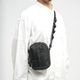 �����٤�Υ٥�ƥ��ա�Incase ���󥱡��� Tracks Small Shoulder Pouch 2L ���⡼�륷�������ݡ��� �ʥ��顼���֥�å��� 137253053001