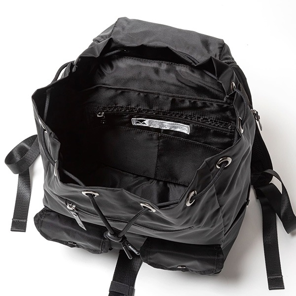 �����٤�Υ٥�ƥ��ա� MAKAVELIC �ޥ���٥�å� SIERRA Grace Double Pocket 2 Backpack �Хå��ѥå� �ʥ��顼���֥�å��� 3125-10103