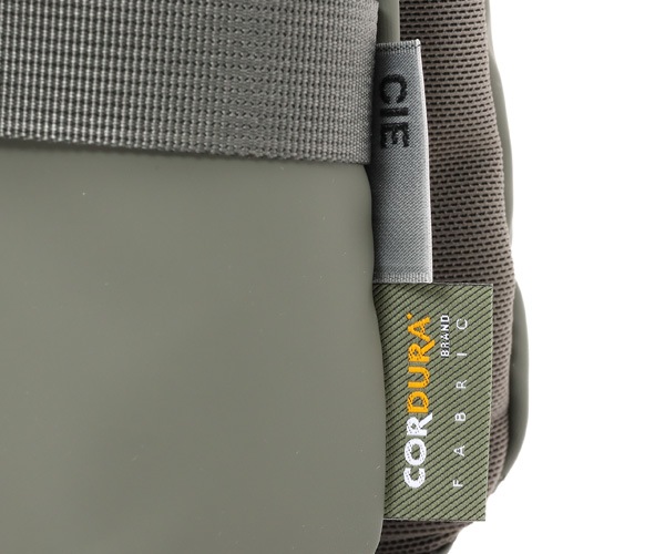 �����٤�Υ٥�ƥ��ա� CIE ���� ����å�3 �Х��ե饤�����å��� S �ʥ��顼�����꡼�֡� 032078