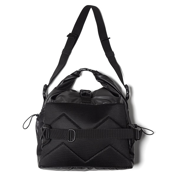 �����٤�Υ٥�ƥ��ա� MAKAVELIC �ޥ���٥�å� RICO Unit 2Way Roll Top Messenger Bag 2WAY��å��󥸥㡼�Хå� �ʥ��顼���֥�å��� 3125-10504
