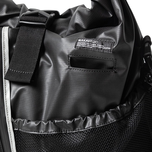 �����٤�Υ٥�ƥ��ա� MAKAVELIC �ޥ���٥�å� RICO Unit 2Way Roll Top Messenger Bag 2WAY��å��󥸥㡼�Хå� �ʥ��顼���֥�å��� 3125-10504