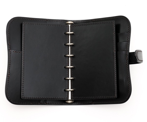 小物 WILDSWANS SADDLE PULL UP / GENESIS GRN ミニ6穴手帳カバー《ジェネシス》サドルプルアップ｜WILDSWANS